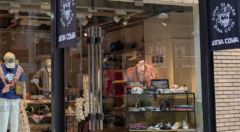 SINA COVA 福岡けやき通り店